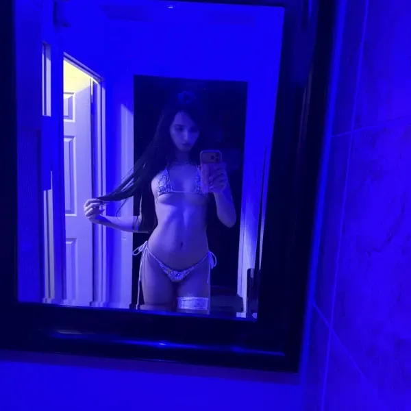 Photo 10 of Lola - Natural Boobs - More Pics Inside - Available