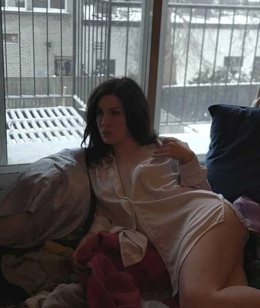 Photo 6 of Elle