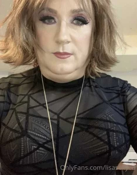 Photo 2 of Lisa Westwood