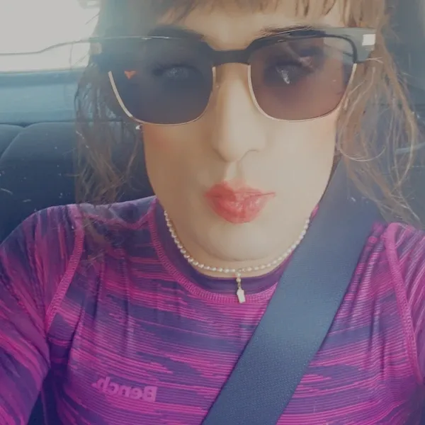 Photo 5 of Obedient horny sissy incall in Gatineau