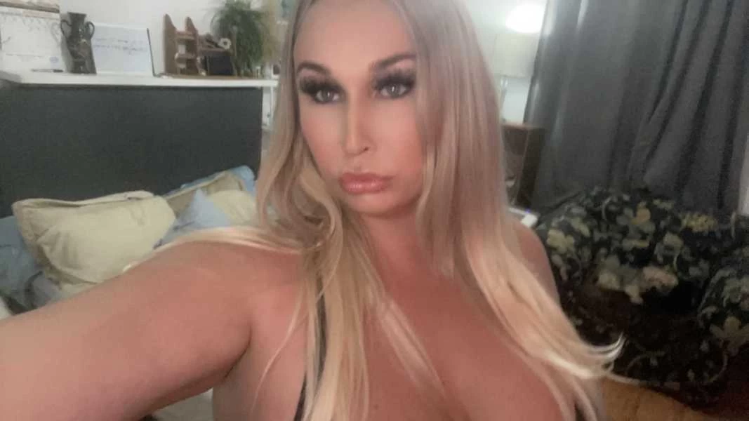 Photo 6 of I can get hard and cum again!!! 902-703-2609 ; DITA DIOR