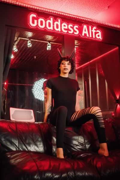 Photo 16 of Goddess Alfa