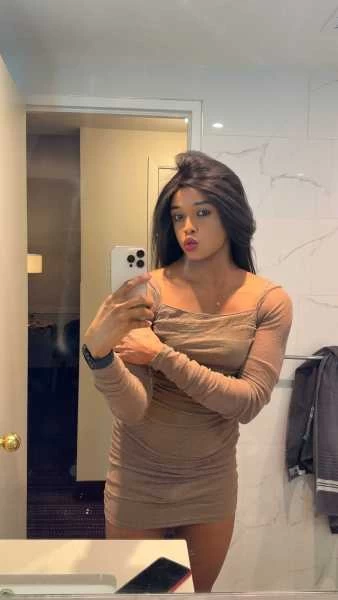 Photo 3 of Nina Sexy Caramel