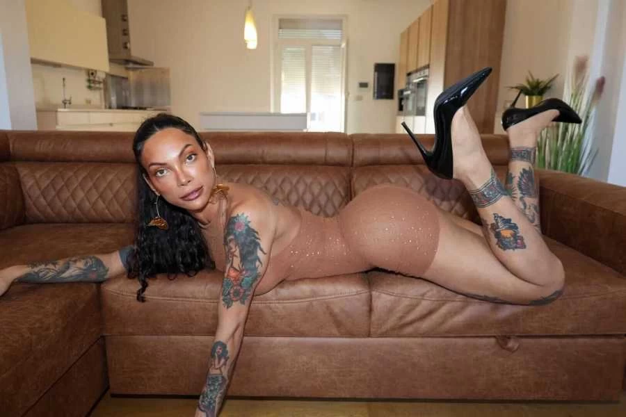 Photo 11 of BRAZILIAN PORNSTAR | Janny Costa