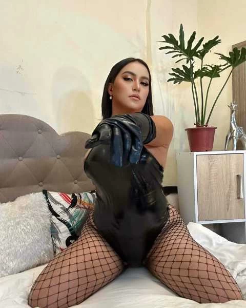 Photo 9 of kendra tolentino