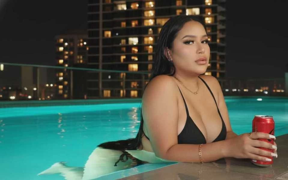 Photo 12 of kendra tolentino