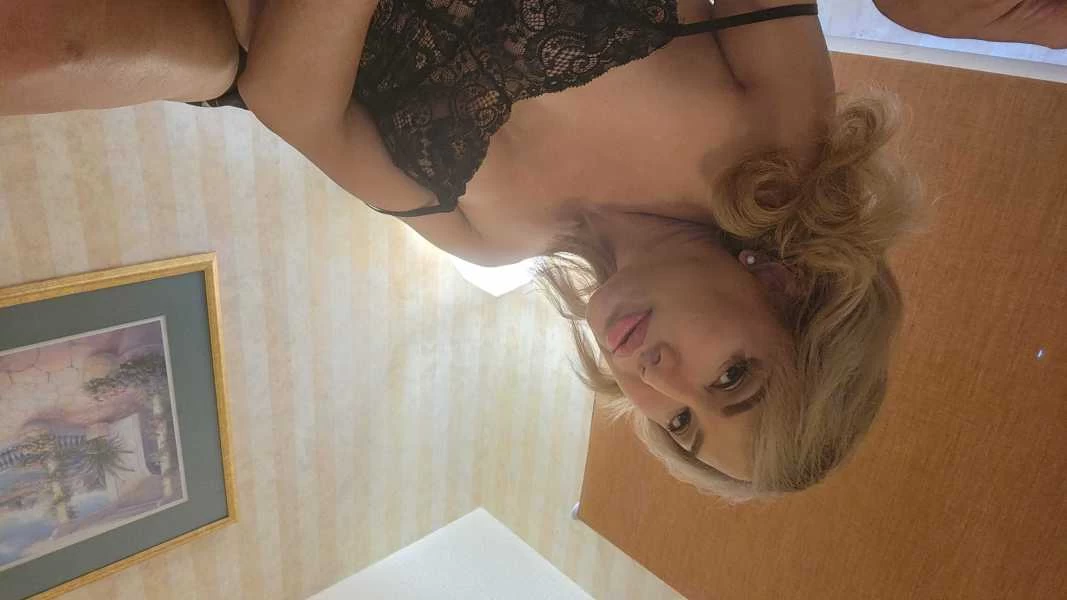 Photo 2 of Yammie Oh