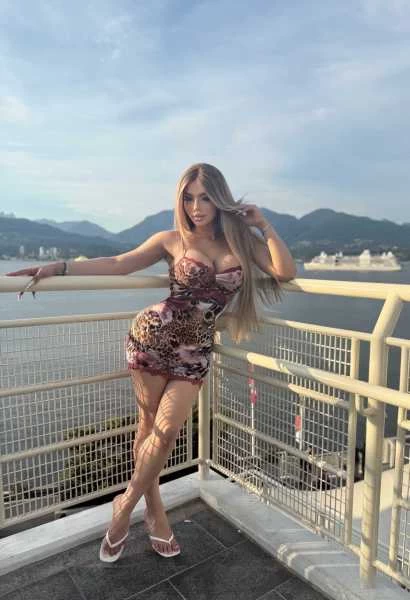 Photo 30 of J  A  Z M  I  N  E BABY 647 47I O9I4