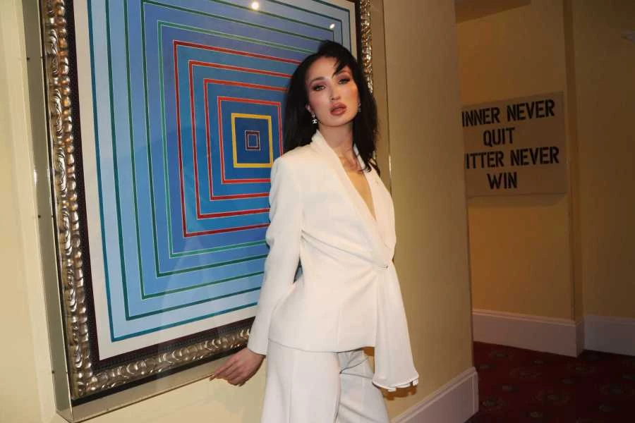 Photo 12 of Laurence Fox