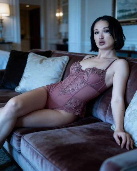 Photo 4 of Laurence Fox