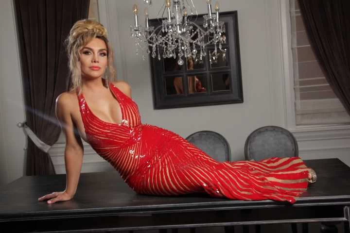 Photo 8 of CURRENTLY in LONDON available till 29.th noon  (next Burlington, Barrie)
