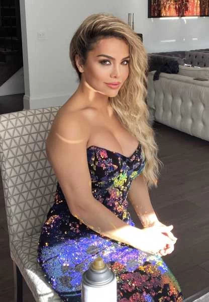 Photo 15 of CURRENTLY in LONDON available till 29.th noon  (next Burlington, Barrie)