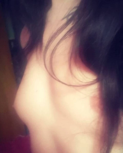 Photo 6 of Luna Clear