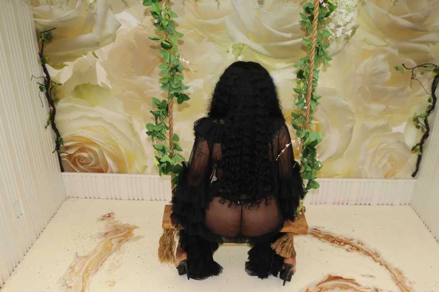 Photo 9 of LAST DAY! MAR 31!  CALGARY AIRPORT! Cherry!