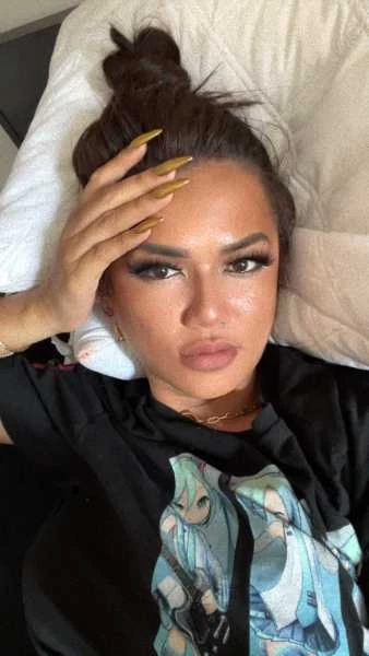 Photo 32 of Nikka Rose