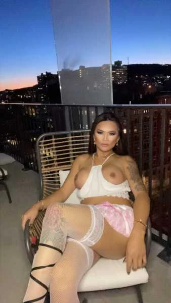 Photo 20 of Nikka Rose