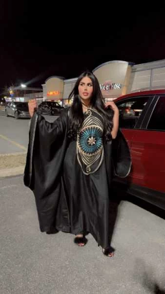 Photo 17 of VIP. Naughty