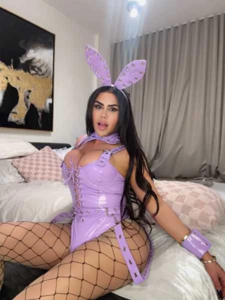 Photo 41 of VIP. Naughty