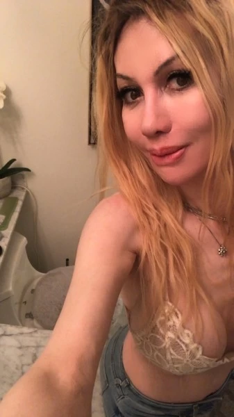 Photo 3 of SUZY HUNG with 10 inch Lolipop  - 647-624-7678  -Now Available