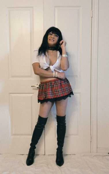 Photo 5 of Lisa, Sorry I’m out of town, be back on April 20