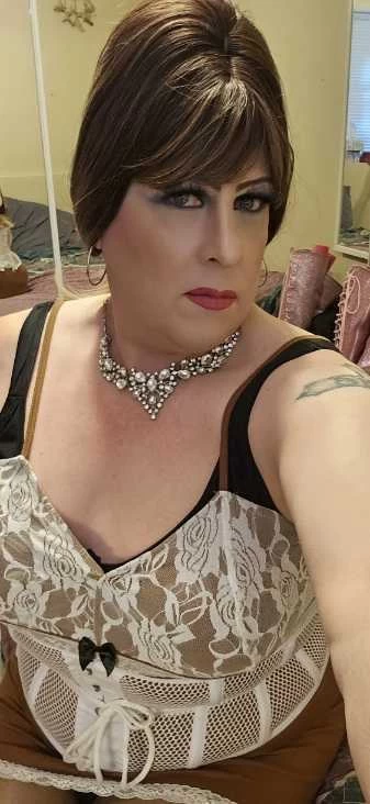 Photo 2 of Tiffany  Lace