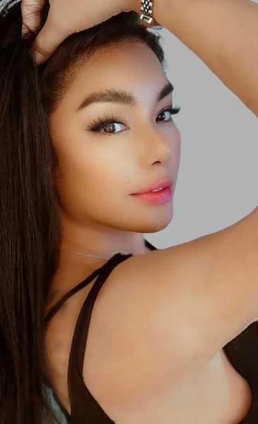 Photo 5 of SEDUCTIVE EVE- OUT OF THE COUNTRY ( EUROPE) TILL MAY 31- XOXO