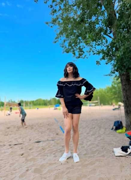 Photo 7 of Sofia Rose