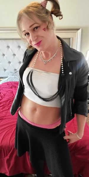 Photo 10 of Krystall/KC