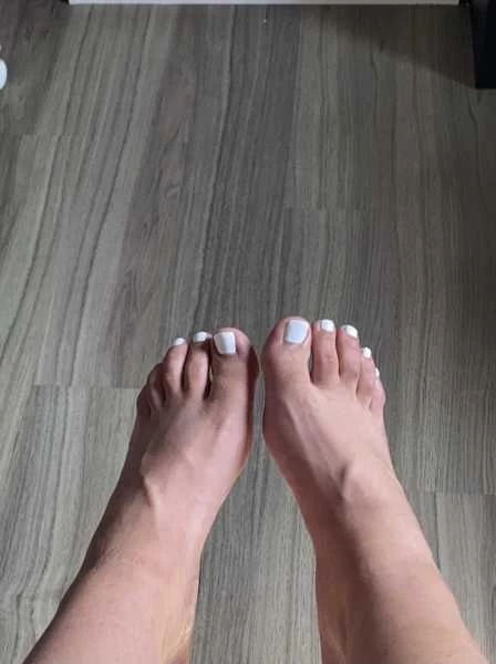 Photo 14 of Dana Benz