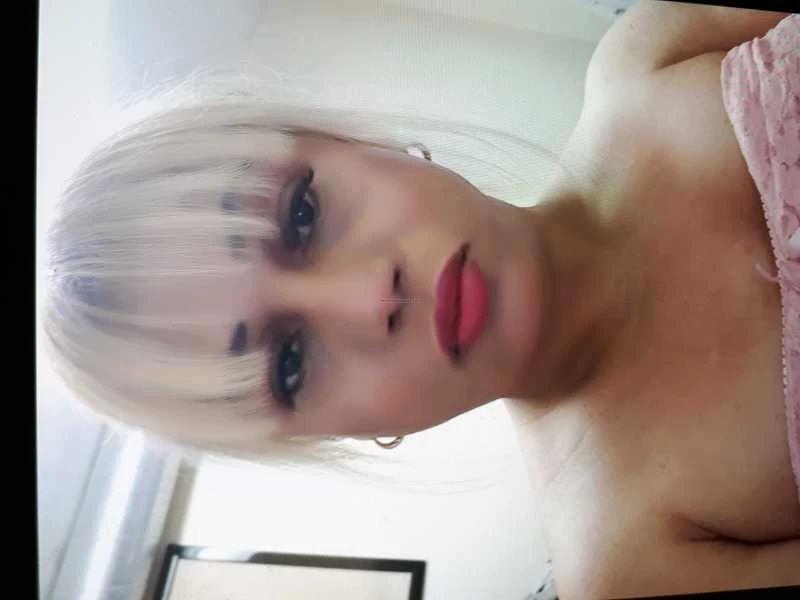 Photo 3 of TS-LOVE NUDE MASSAGE