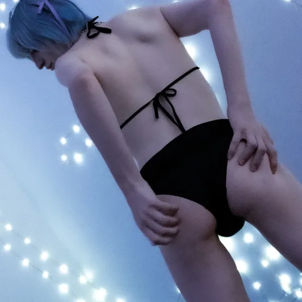 Photo 3 of eve | AVAILABLE !!!