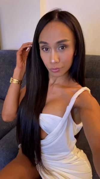 Photo 24 of FILIPINA ATHEINA LAST NIGHT