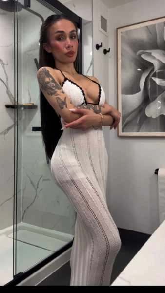 Photo 17 of FILIPINA ATHEINA LAST NIGHT