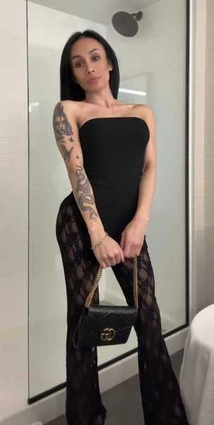 Photo 13 of FILIPINA ATHEINA LAST NIGHT