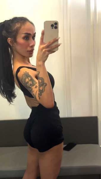 Photo 5 of FILIPINA ATHEINA LAST NIGHT