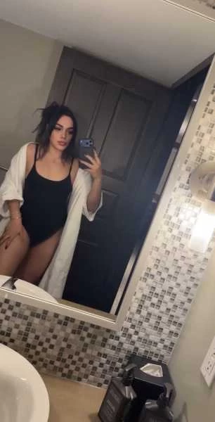 Photo 33 of KAROL LATIN GIRL